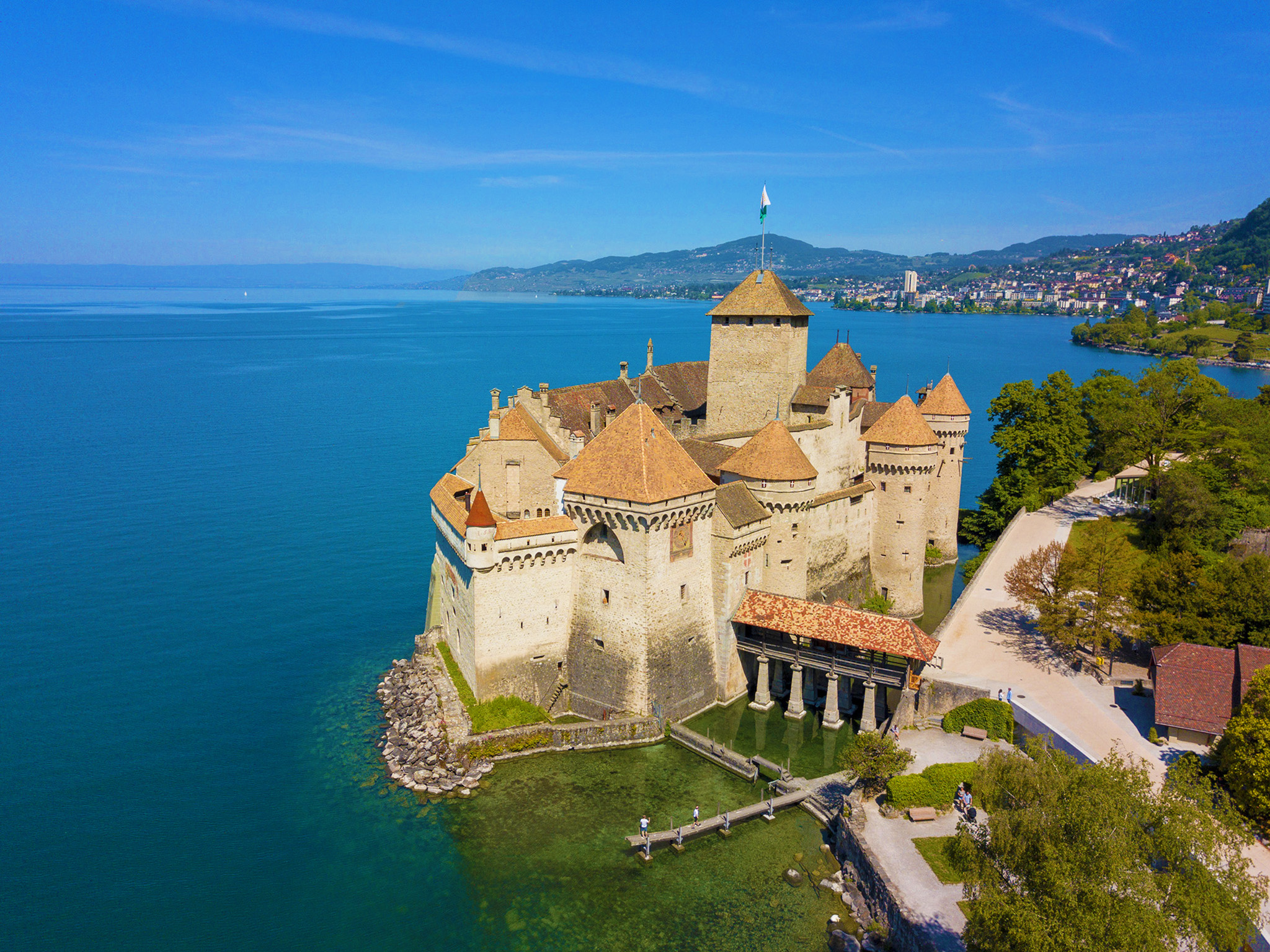 kt_2020_300_Keytours_excursions_Swisstours_chateau chillon1_2048_10
