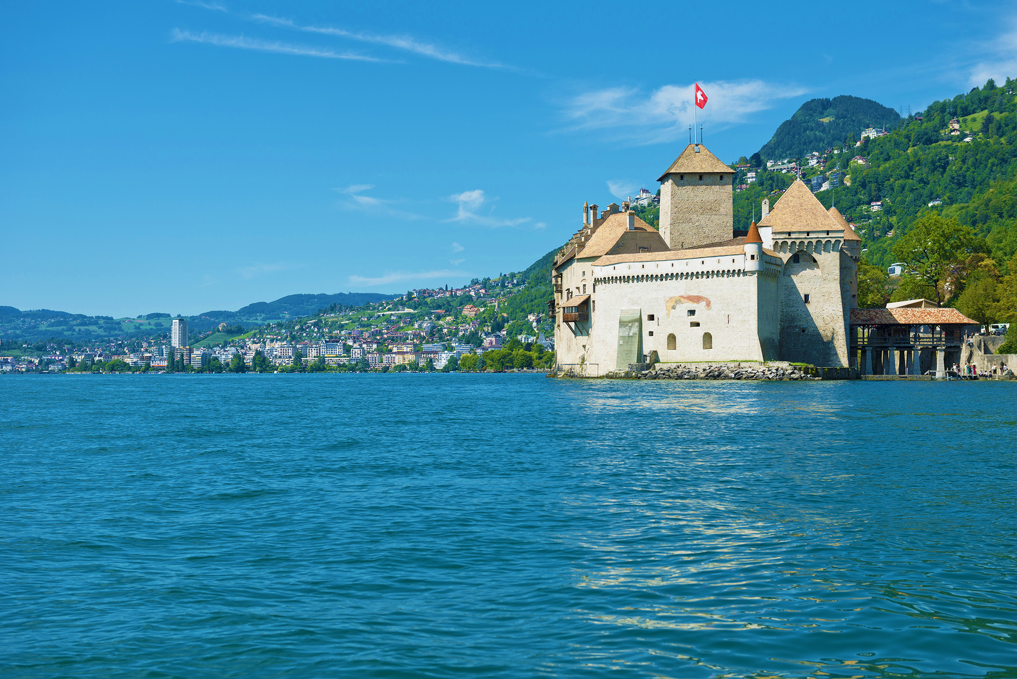 Switzerland Vaud; Waadt; Montreux; Veytaux; Château de Chillon; Schloss; castle; Lac Léman; Genfer See; Geneva Lake; hiver; été; Sommer; summer