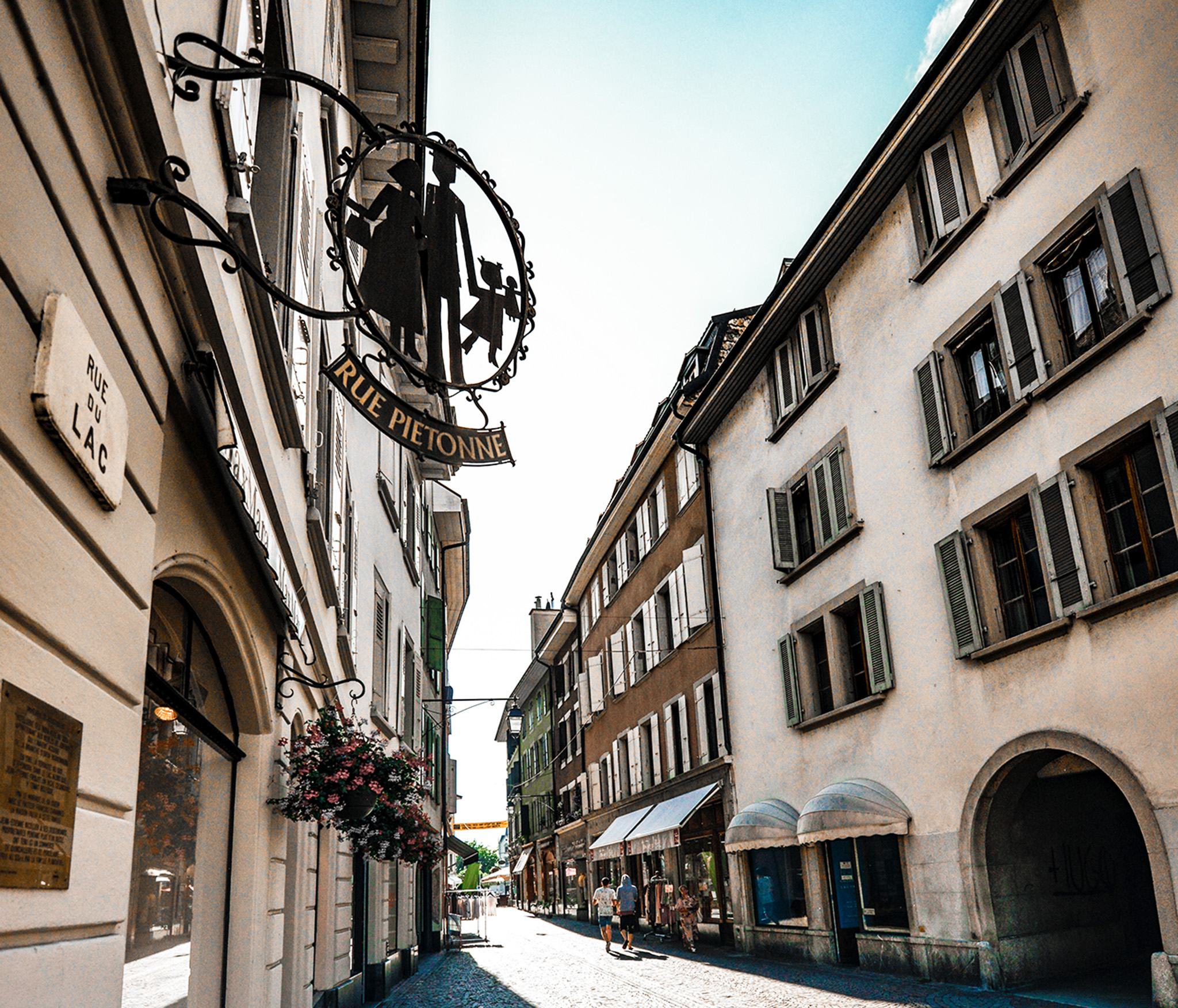 kt_2020_300_Keytours_excursions_Swisstours_vevey-city3_2048_10