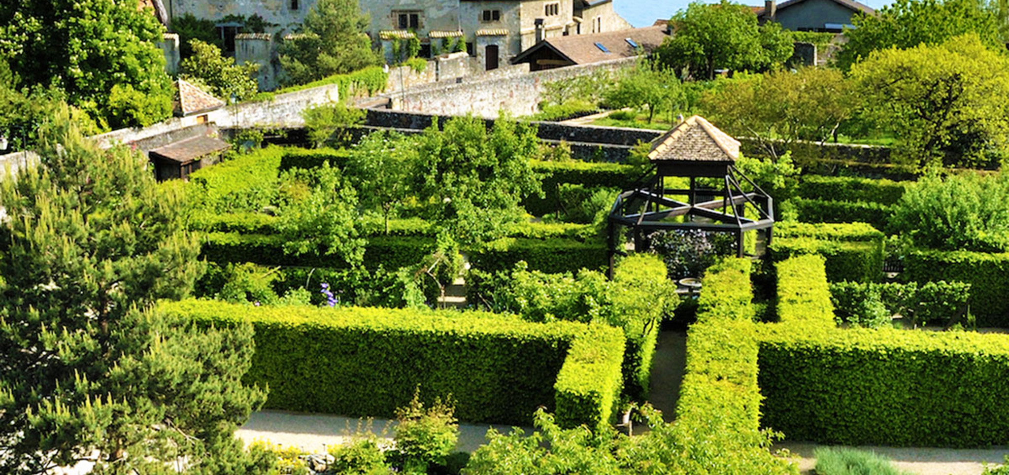 kt_2020_380_Keytours_excursions_Swisstours_yvoire_jardin_des_cinq_sens4_2048_10